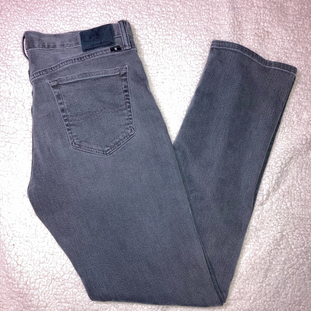 Lucky Brand Men’s 121 Heritage Slim Jeans